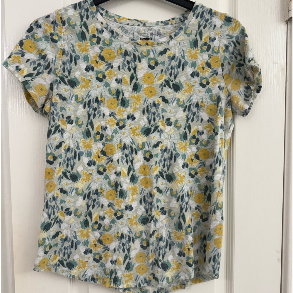 Short sleeve floral Tee